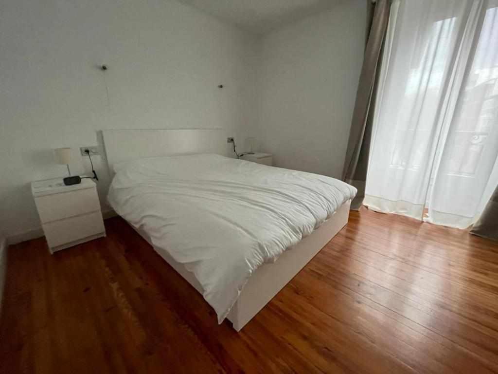 Apartamento San Francisco Deluxe サラウツ エクステリア 写真