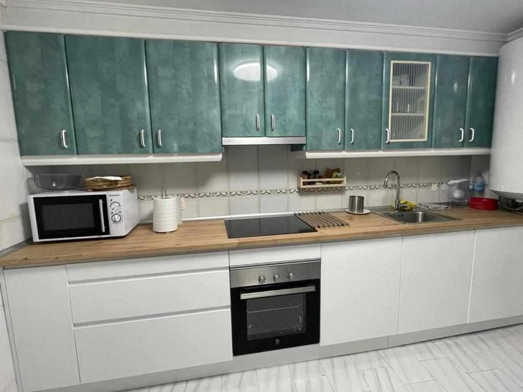 Apartamento San Francisco Deluxe サラウツ エクステリア 写真